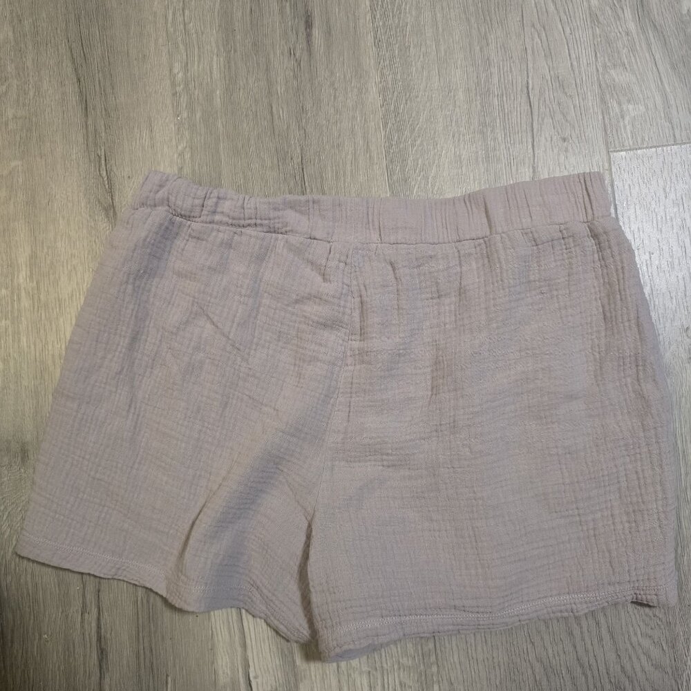 Barefoot Dreams Malibu Collection Womens Gauze Lounge Shorts Size M tan Cotton - Picture 2 of 5